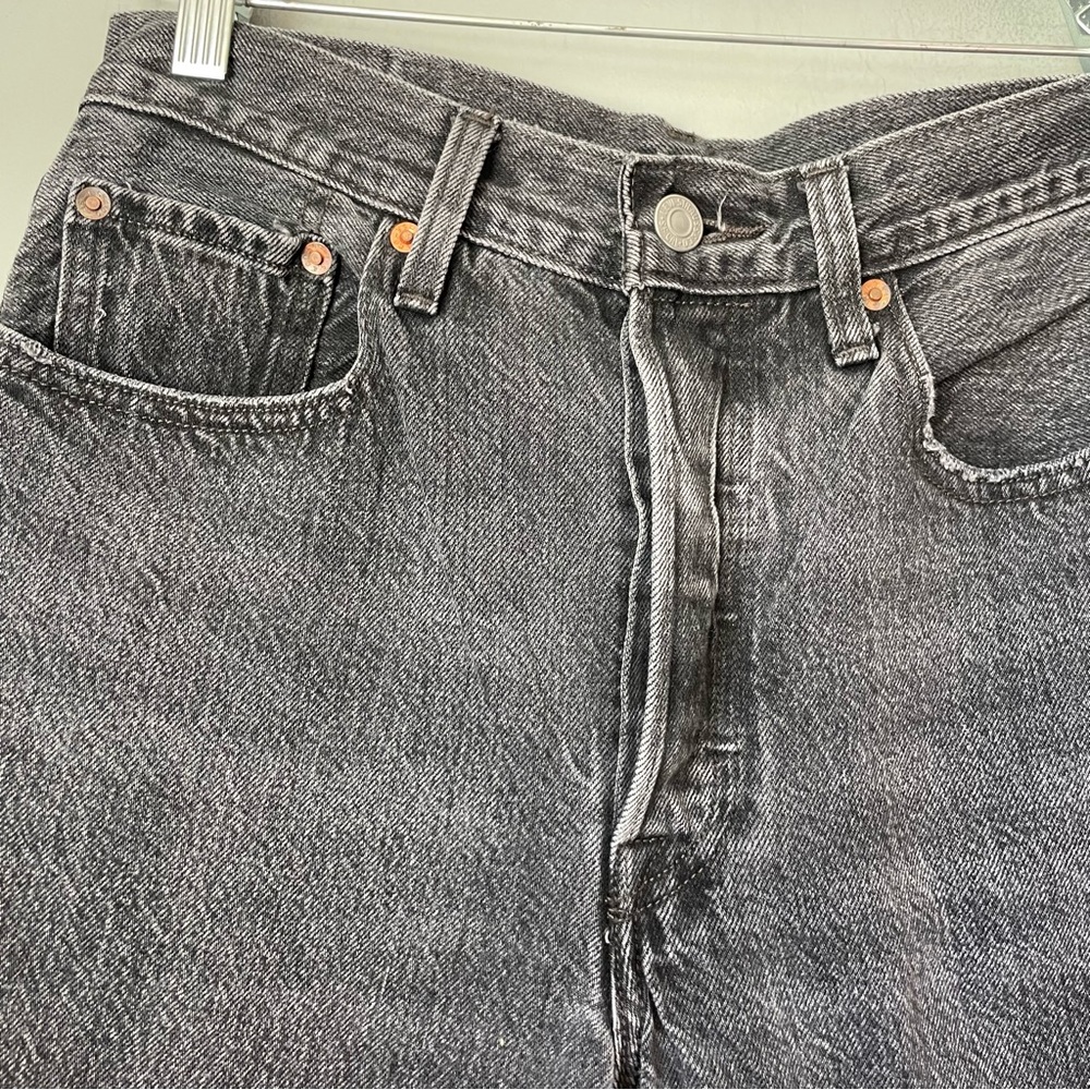 SOLD LEVIS 501 no tab high rise size 27 black - Picture 5 of 8